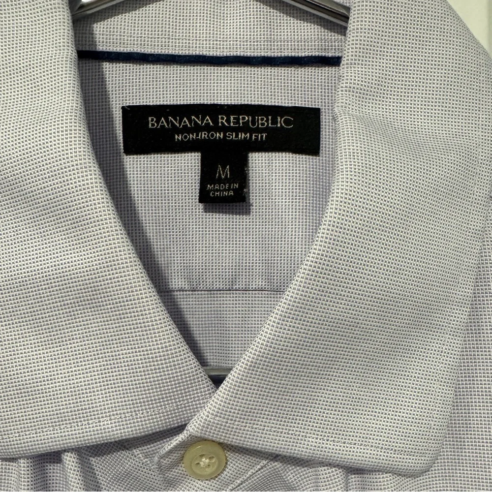 Banana Republic Men's Lavender Non-Iron Slim Fit Dress Shirt